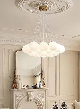 全光谱护眼星灯泡泡卧室吊灯法现代魔彩豆月72188球云玻璃客式厅