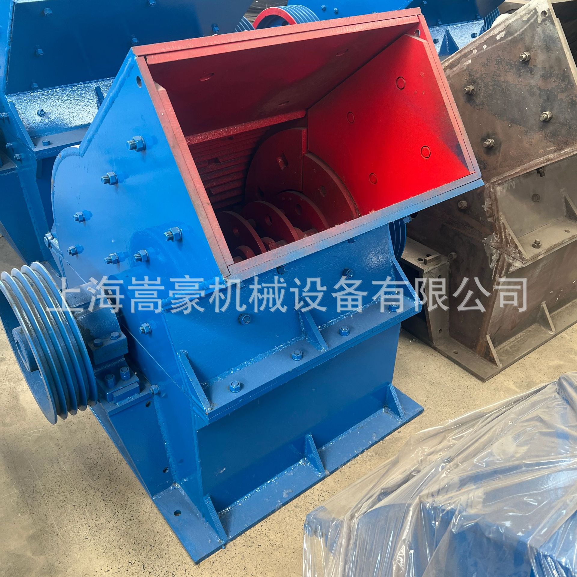 PC600*600锤式建筑垃圾粉碎机
