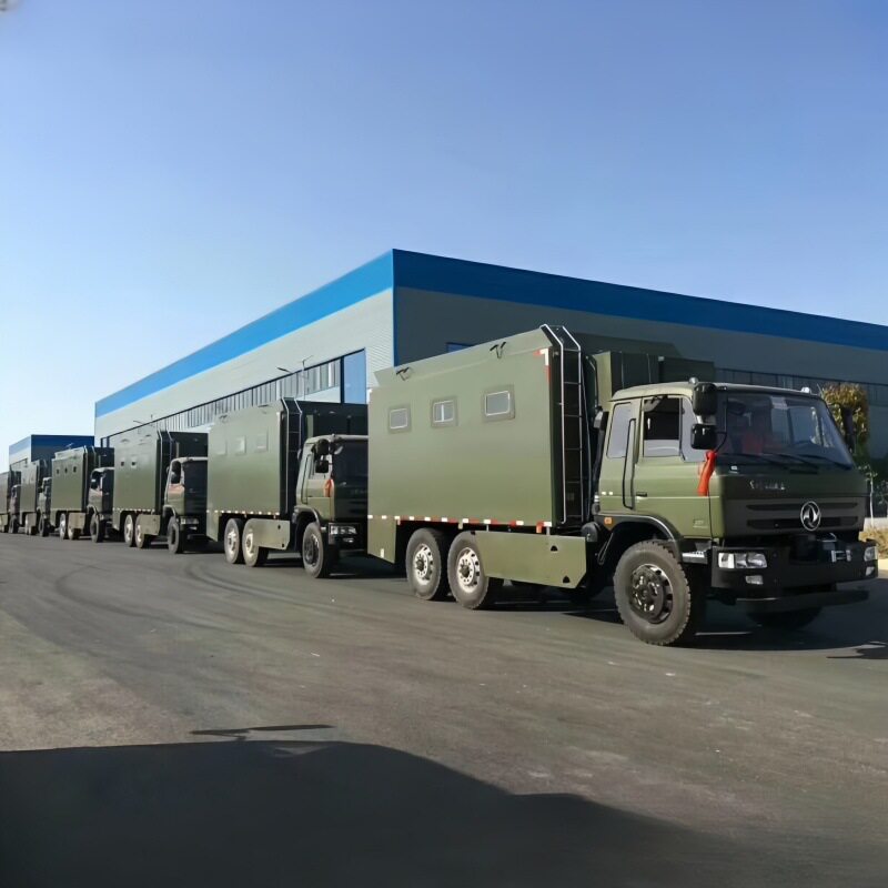 助力基地后勤发展 东风多利卡移动餐车 保温送餐车 移动式炊事车