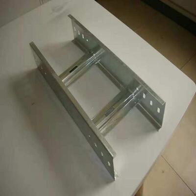 家直供昆OAE明槽式镀锌架国标600桥*20厂*01.8槽式镀锌桥架