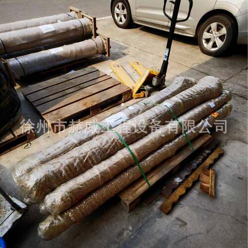 中联ZLJ5230THBJF混泥土泵车配件001696117A0000000泵送油缸