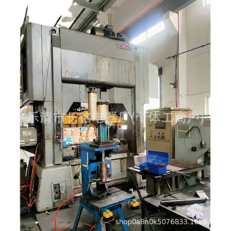 水塔水箱电缆式浮球液位控制器304不锈钢液位开关UQK-72 UQK-61