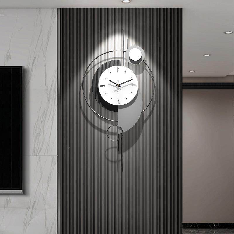 现大代37016简约餐厅装饰时钟挂墙创意气钟挂表钟客厅205新款静音