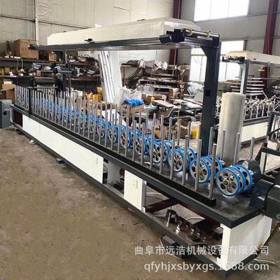 异形线条PVC覆膜机 数控机械化集成墙板包覆机 滚轮压合不开胶