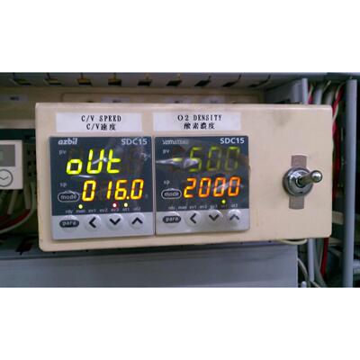 C15TC0LA0300、SDC15数字调节器