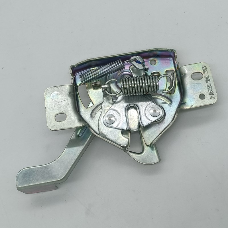 金彭D70 S70 D90 T90电动汽车轿车前机盖锁 前引擎盖锁块开关锁