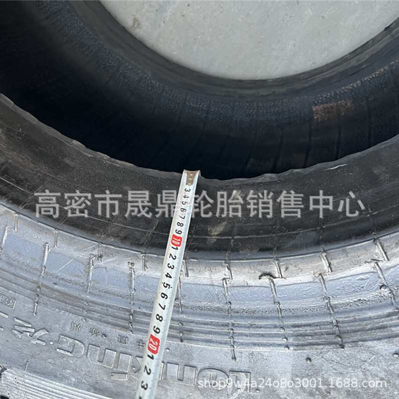 套顶轮胎装载机40层矿山防爆轮胎17.5/23.5-25 26.5-25钉子玻璃厂