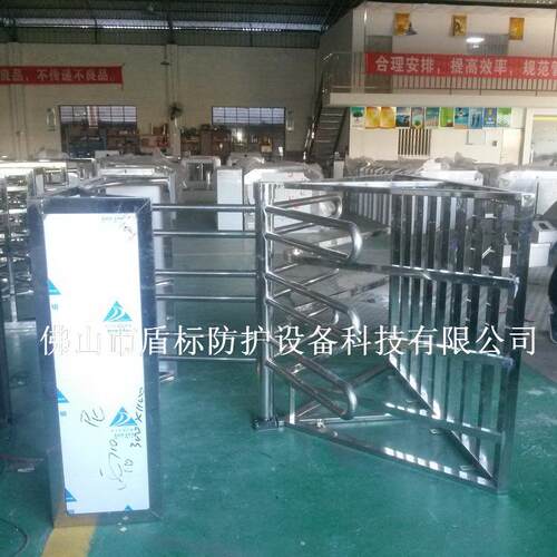 B火车站单向口行D68李出通旋道转门优质不锈钢单向门旋转闸生产厂
