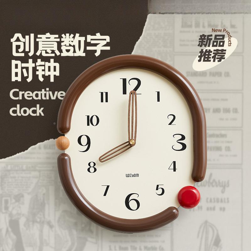 款家用表打孔钟挂钟客厅简约梵恒维帝大免气2025新款创意轻奢新时