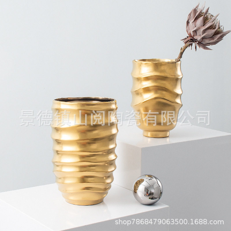 手工电镀金陶瓷轻奢花瓶