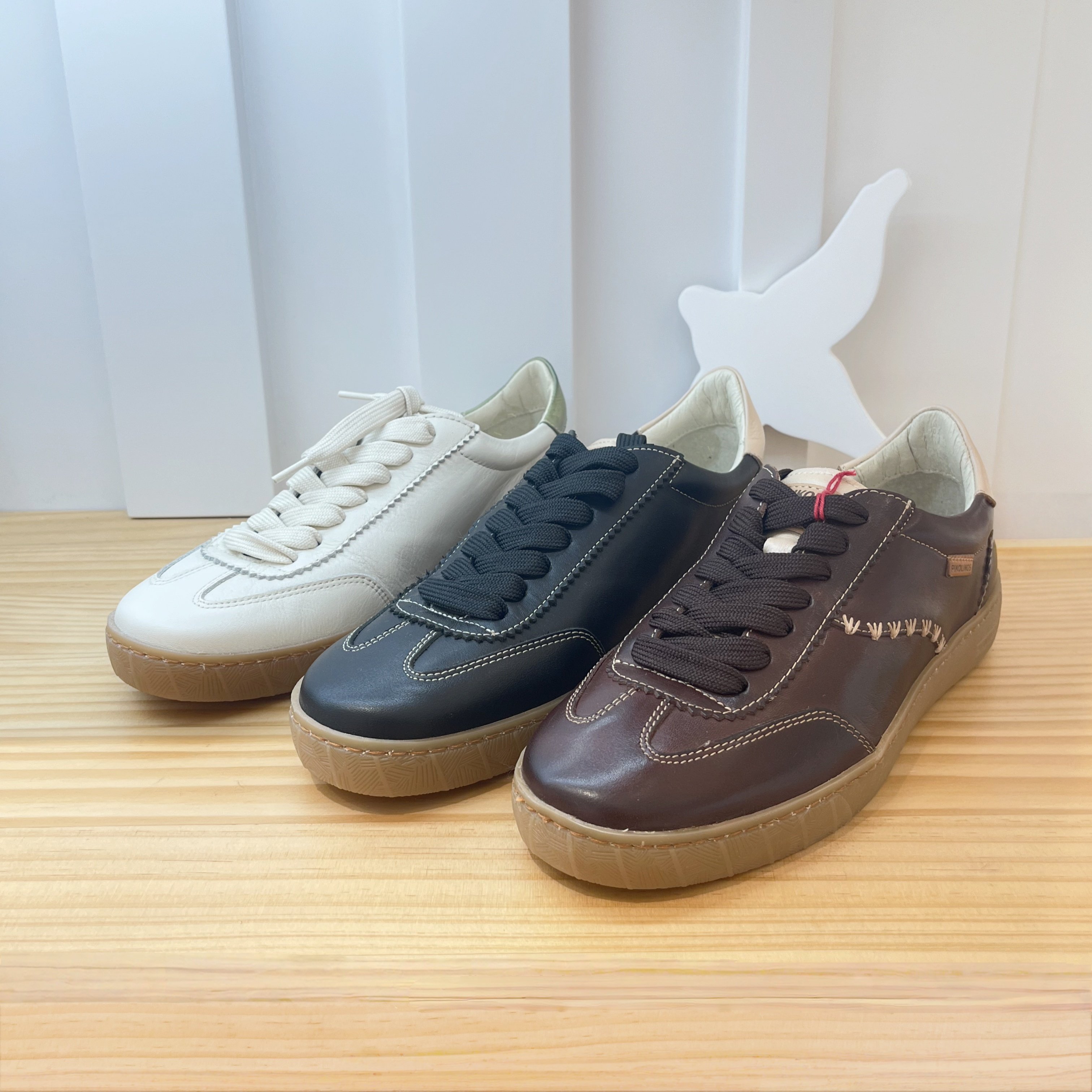 Pikolinos派高雁圆头平底系带