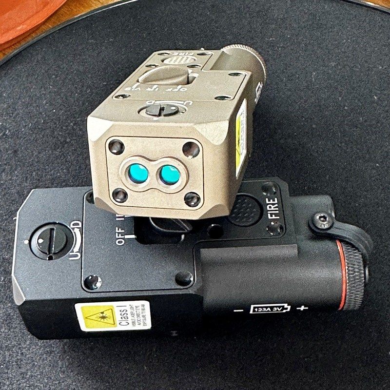 全金属CQBL红/绿镭射IR激光指示器侧面可加装M300/M600/OKW手电筒