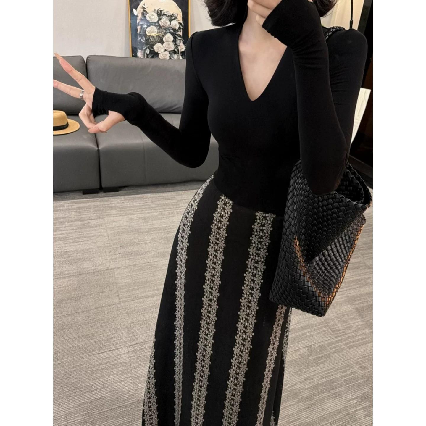 韩系穿搭套装女早秋季休闲气质巨好看黑色长袖上衣包臀半身长裙子