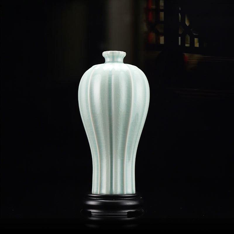高端粉青多棱梅花瓶中式汝窑瓷器客厅博古架玄关装饰品摆件