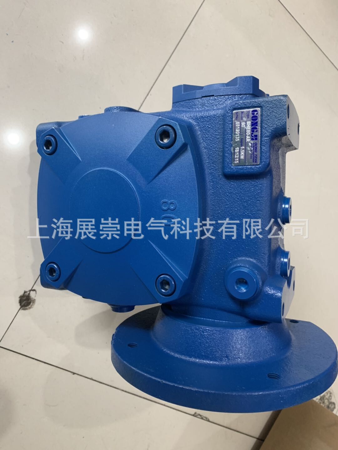 GONGJI工机减速机GONG TZYH  TKBE120-R  20:1 TKAE100  1:15L