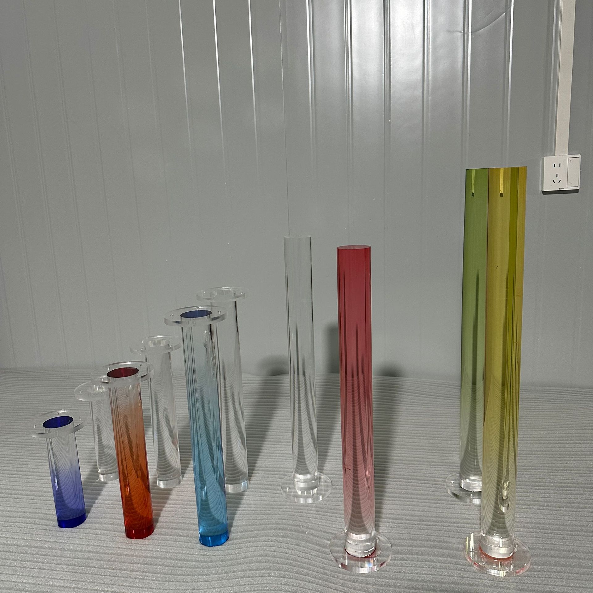 透明亚克力彩色圆柱桌腿茶几沙发脚书桌支撑架圆形渐变色桌脚