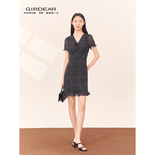 GIRDEAR/哥弟26夏季法式浪漫V领波点优雅显瘦短袖连衣裙150071