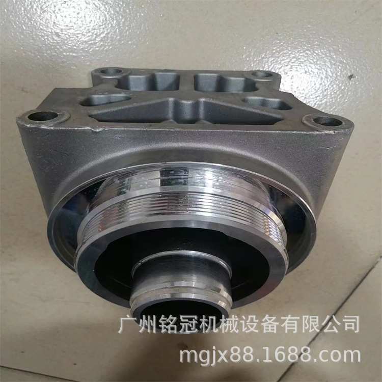 PC400-7 PC450-7 PC650-8 6D125 6D140发动机机油格座子