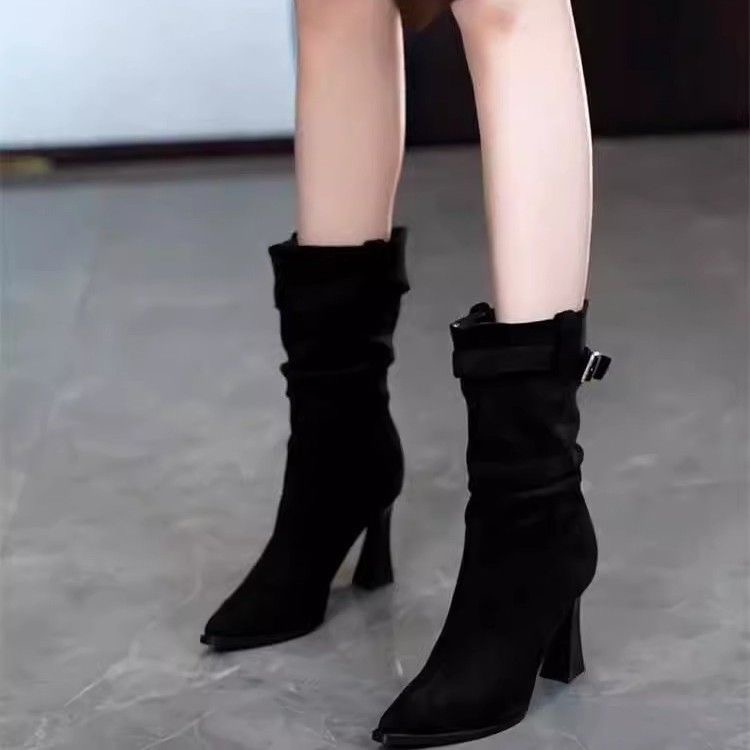秋冬新款韩版时尚瘦瘦靴褶皱绒面尖头细跟中筒堆堆靴高跟女短靴子
