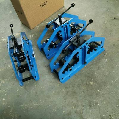 TRTR-60-60动手三弯管钢机管弯曲机性能稳辊定
