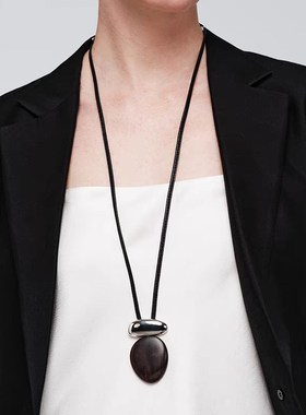 黑檀木金属拼接项链女新中式轻奢小众设计高级感长款皮绳毛衣链