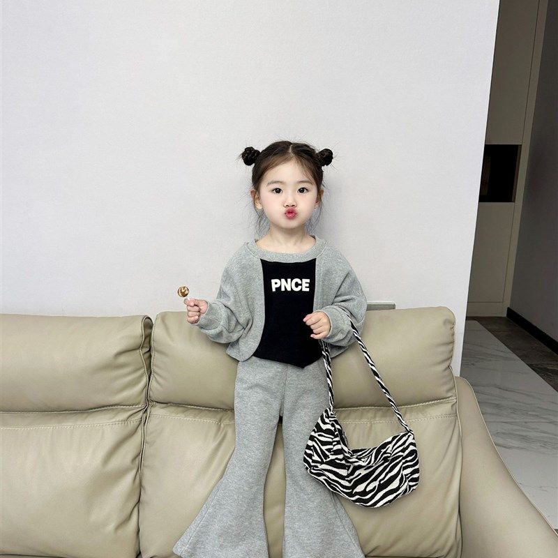 女童厚T恤套装儿童秋装宝宝童装韩版洋派女孩拼色上衣喇叭裤两件,童装/婴儿装/亲子装,套装,淘宝优惠券,粉丝福利购,淘宝优惠卷