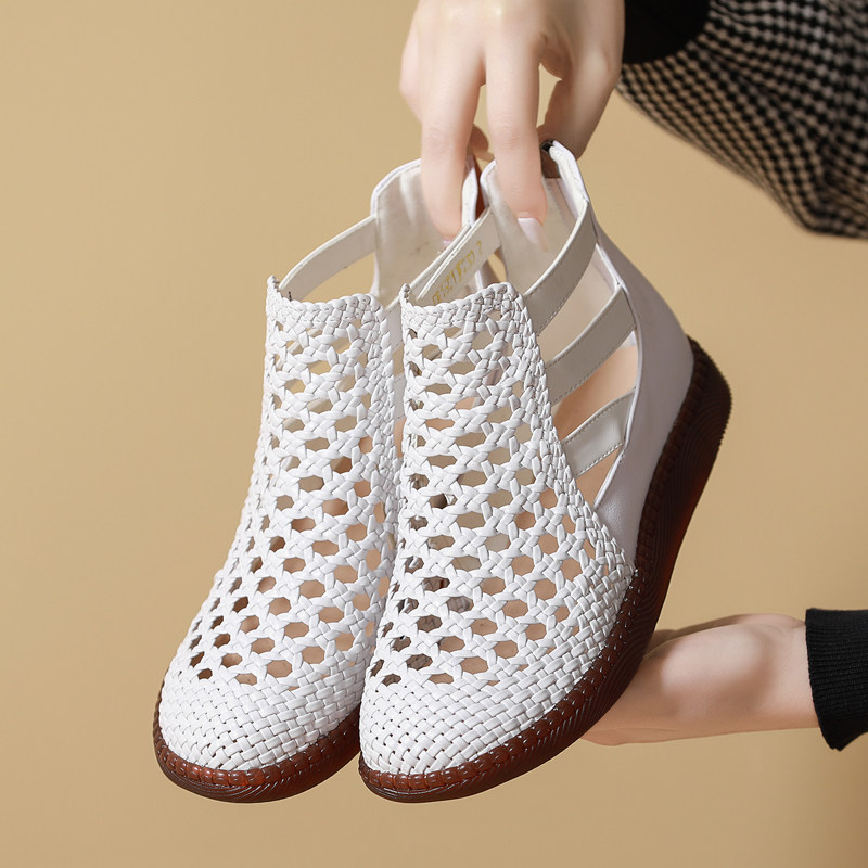 春夏季真皮镂空短靴舒适软底休闲肥胖脚妈妈鞋平底凉鞋洞洞款女鞋,女鞋,罗马凉鞋,淘宝优惠券,粉丝福利购,淘宝优惠卷