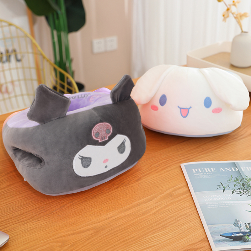 玉桂狗午睡枕小学生趴睡枕儿童抱枕学校枕头中午睡觉午休趴睡神器