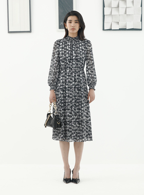 卡莉朵拉连衣裙C27C7525秋季新款通勤休闲女气质设计感时尚