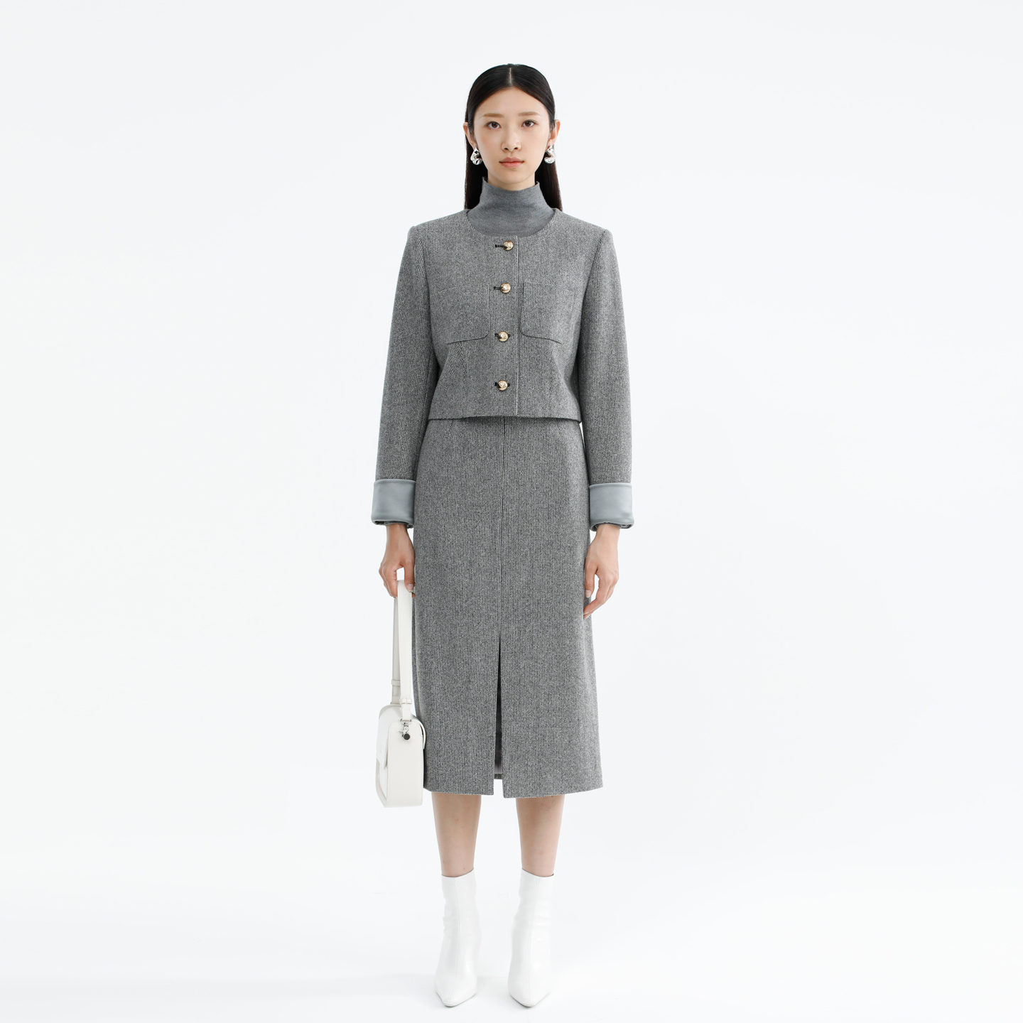 卡莉朵拉上衣C27D7141冬季新款气质时尚百搭显瘦