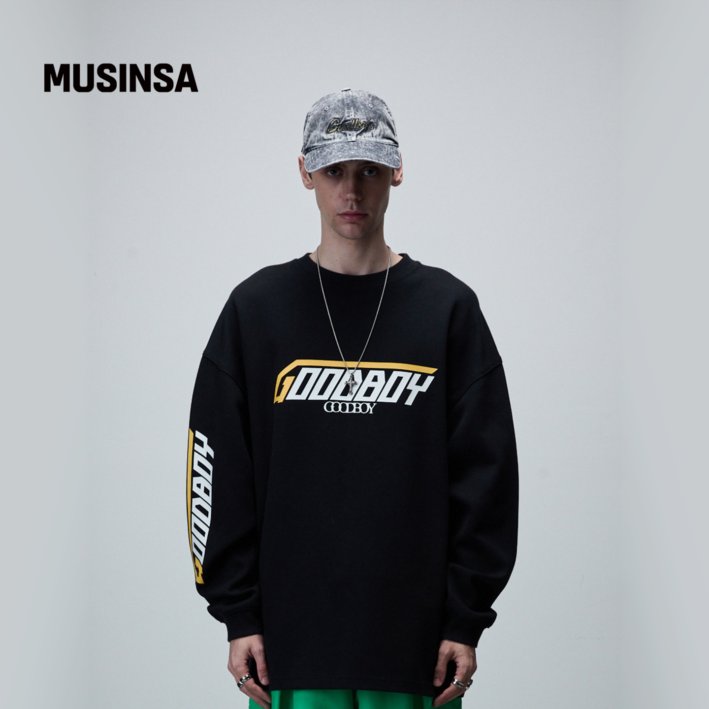 男女同款简约好看印花长袖T恤