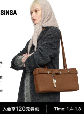 OSOI 女士25冬季新款通勤斜挎休闲钥匙挂饰腋下单肩包MUSINSA