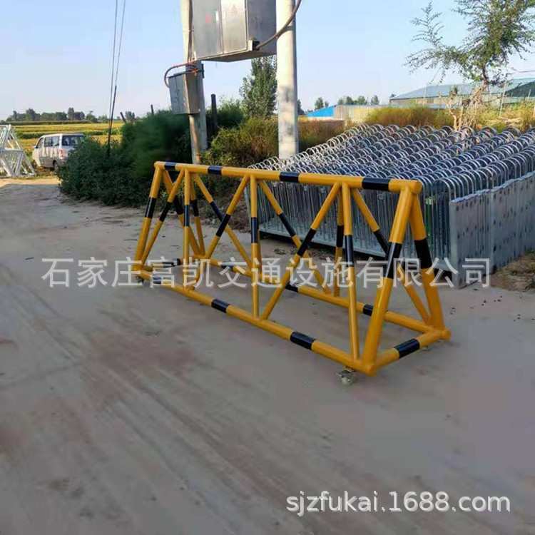 可移动拒马护栏/可移动护栏/河北拒马厂家/拒马路障现货/河北拒马