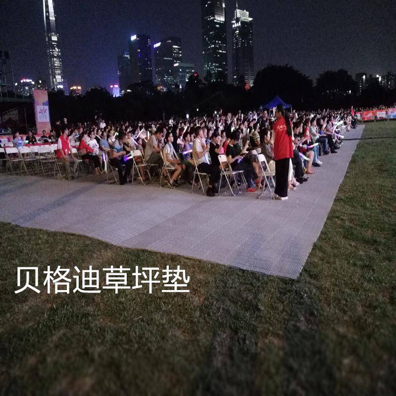 广州拼接B-1悬浮盖式草坪地板户外音乐草节坪护板草坪厂盖板草地