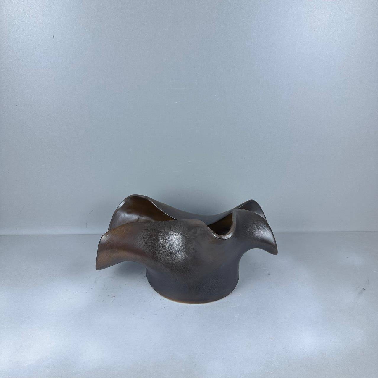 现代简间约异黑白陶瓷插花器样盘板售楼处酒店客厅桌FOH面形果摆