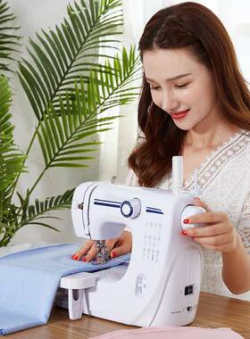 68608A0A缝机家用电动功台式带锁边小型多能双针缝纫迷你衣纫车