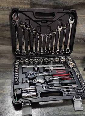 汽修多套功能套管筒套装61件套棘轮7齿修车具组工合EOK套装通2用