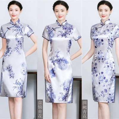 旗袍年轻款2021年秋冬新款少女青花瓷中长款中国风改良版连衣裙