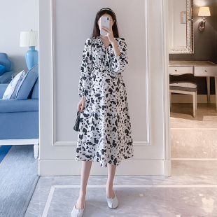 春季 怀孕期气质雪纺碎花中长裙子韩版 裙潮 新款 孕妇连衣裙2022春装