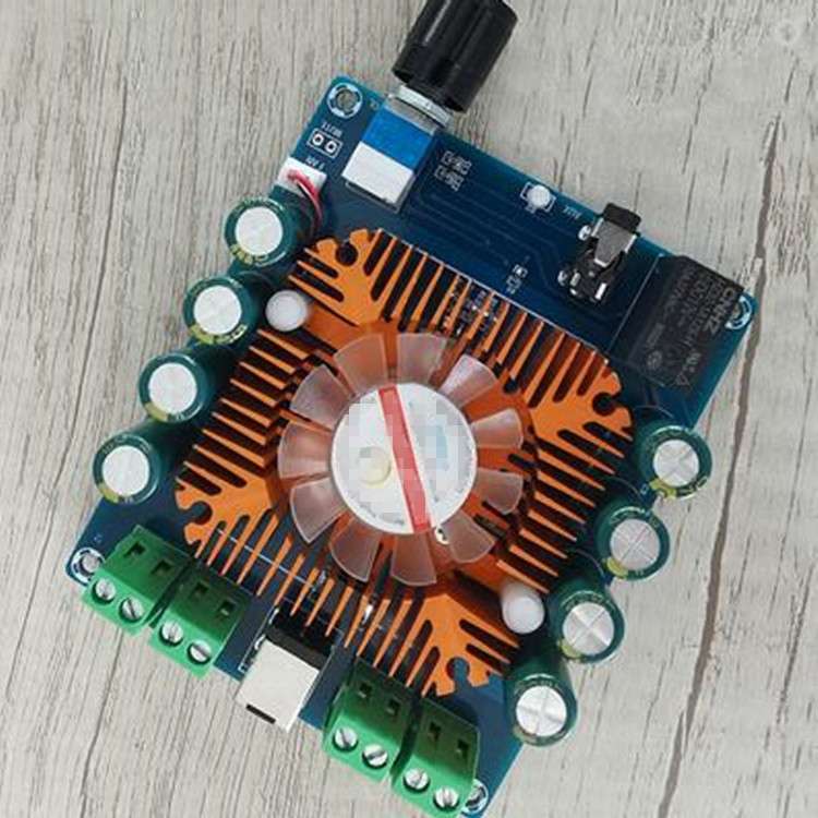 XH-A392 汽车档音响主板音频功放板TDA7388大功率50W+50W