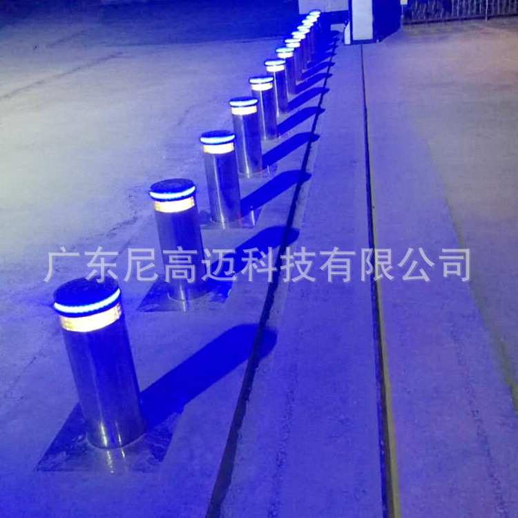 尼高迈成品档车柱 自动一体式液压升降路桩 学校校门安装防撞护柱