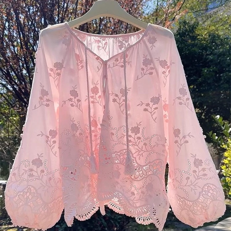 法式时尚甜美镂空蕾丝粉色衬衫2025新品洋气宽松外搭长袖防晒上衣