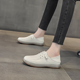 真皮一脚蹬小白鞋2023年秋季新款妈妈鞋子牛筋软底大尺码女鞋40-4
