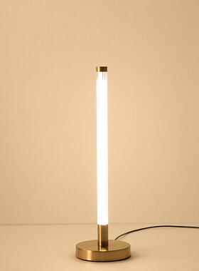 简约台灯清光条纹直管装饰床头灯现代金属卧室led灯饰bedlamp