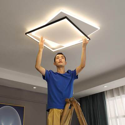 2025年新款客厅灯具led简约现代大气家用套餐北欧极简卧室吸顶灯