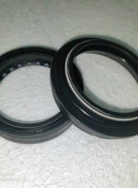 凌斌摩配 小黄龙 蓝宝龙原厂 BJ300GS 250-15A 前减震油封前叉