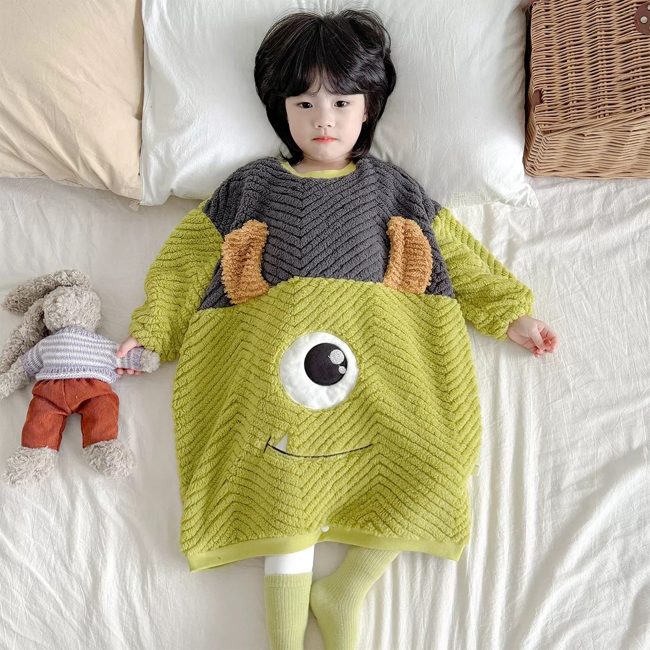 秋冬宝宝法兰绒连体睡袋睡裙防踢