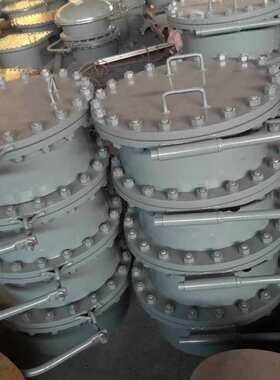 生产16MNQ345B垂直人孔门HG/T21520-2014标准DN100PN10RF人孔盖