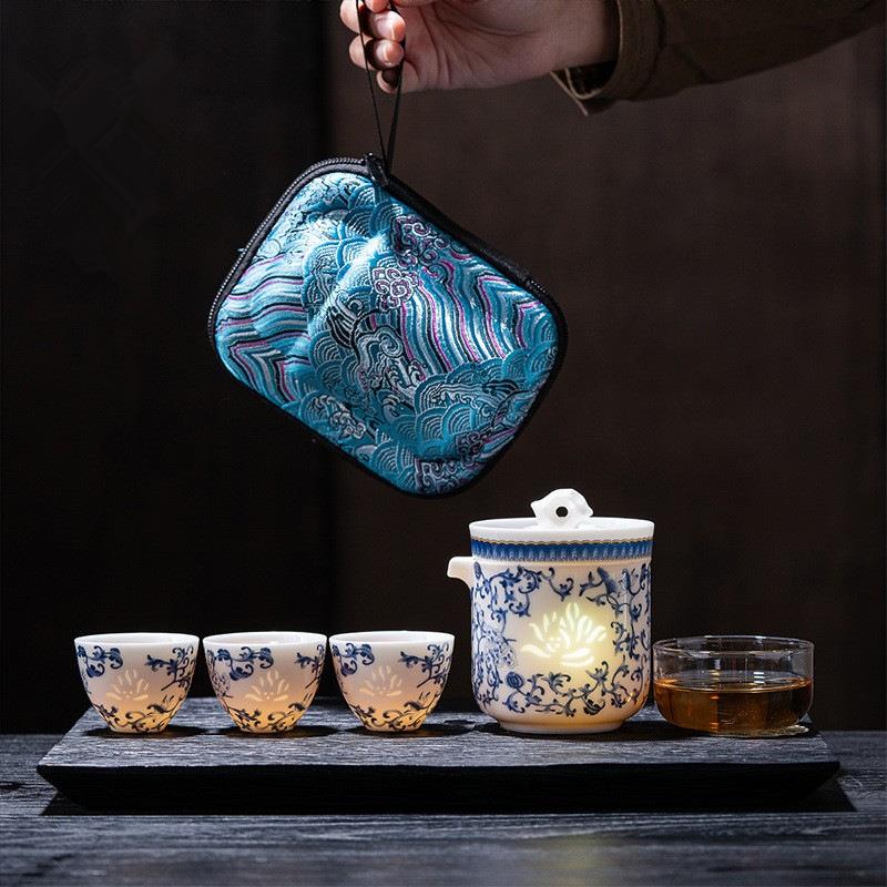 青花羊脂玉瓷玲珑旅行茶具套装一人饮户外便携式快客杯一壶三杯图片