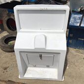 玻璃钢前操钓鱼艇快艇海钓船配套使用前操驾驶台中号大号驾驶楼